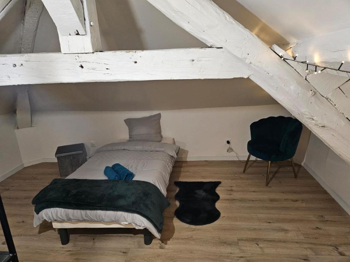 Chez Angela Appartement Avec Terrasse Bbq Et Jacuzzi Fresnes-Sur-Marne Exterior photo