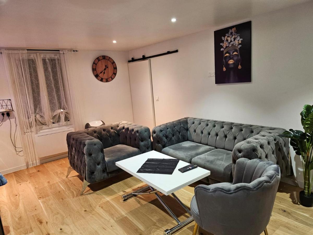 Chez Angela Appartement Avec Terrasse Bbq Et Jacuzzi Fresnes-Sur-Marne Exterior photo